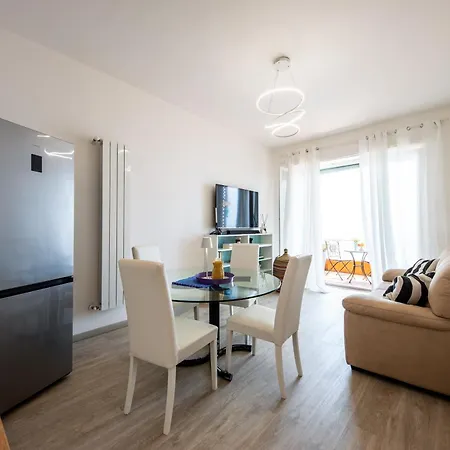 Apartmán - Sea View Balcony - Grandmaison *