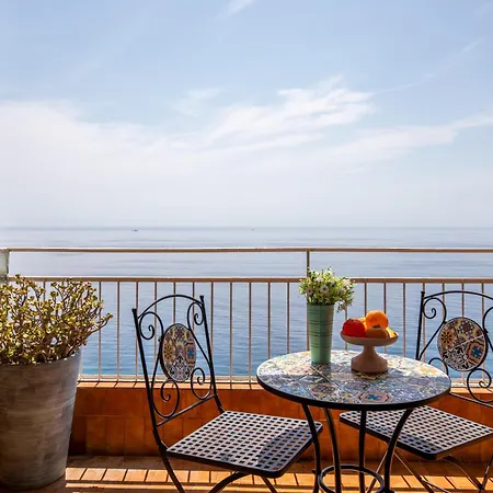 Apartmán - Sea View Balcony - Grandmaison *